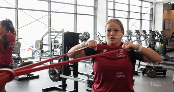 131023 - Wales Women Conditioning Session - Kelsey Jones during a gym session on Wales’ first full day in Wellington, New Zealand ahead of the start of WXV1