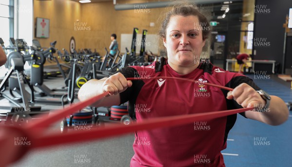 131023 - Wales Women Conditioning Session - Abbey Constable during a gym session on Wales’ first full day in Wellington, New Zealand ahead of the start of WXV1