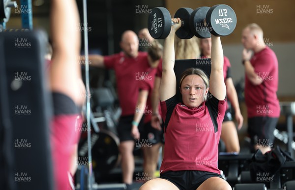 131023 - Wales Women Conditioning Session - Alisha Butchers during a gym session on Wales’ first full day in Wellington, New Zealand ahead of the start of WXV1