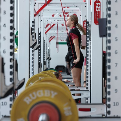 020424 - Wales Women’s Rugby Gym Session - Hannah Jones during a gym session ahead of Wales’ next Women’s 6 Nations match against Ireland