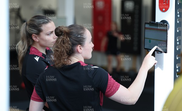 020424 - Wales Women’s Rugby Gym Session - Amelia Tutt and Jenny Hesketh during a gym session ahead of Wales’ next Women’s 6 Nations match against Ireland