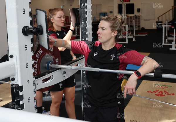 020424 - Wales Women’s Rugby Gym Session - Keira Bevan and Niamh Terry during a gym session ahead of Wales’ next Women’s 6 Nations match against Ireland