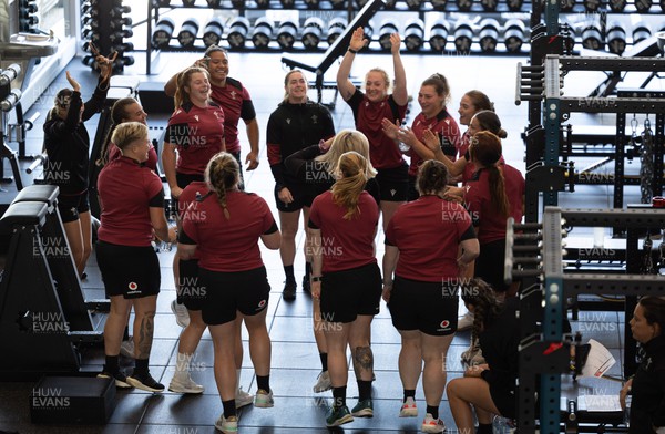 161023 - Wales Women Gym Session - Members of the Wales Women’s team ahead of a gym and weights session 