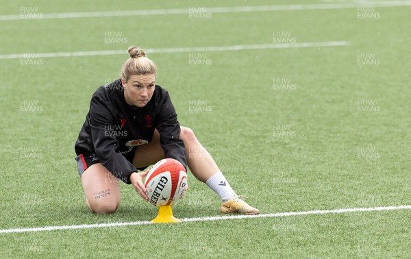 140423 - Wales Women Rugby Kickers Practice - Keira Bevan during kickers practice at Cardiff Arms Park ahead of the TicTok Women’s 6 Nations match against England tomorrow