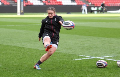 290324 - Wales Women Rugby Kickers Session - Lleucu George during a kickers session at Ashton Gate ahead of the Guinness Women’s 6 Nations match against England 