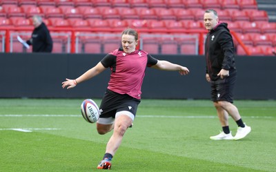 290324 - Wales Women Rugby Kickers Session - Lleucu George during a kickers session at Ashton Gate ahead of the Guinness Women’s 6 Nations match against England 