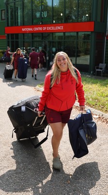 150825 - Wales Women Rugby Team - Wales’ Kelsey Jones makes her way to the Wales Rugby World Cup Team coach as they leave their Vale headquarters to head to Manchester for the Women’s Rugby World Cup