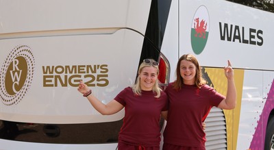 150825 - Wales Women Rugby Team - Wales players with the Wales Rugby World Cup Team coach as they leave their Vale headquarters to head to Manchester for the Women’s Rugby World Cup Left to right, Co-captians Alex Callendar and Kate Williams