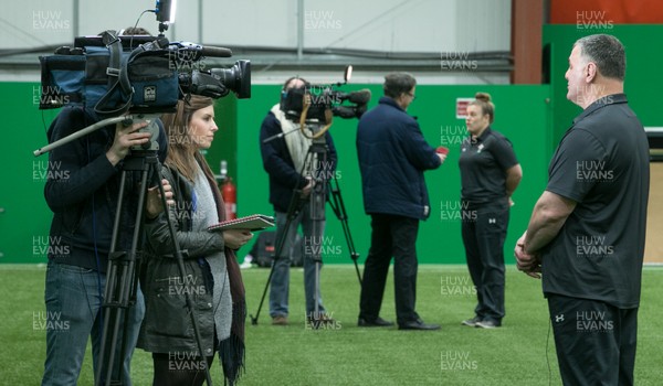310118 - Wales Women Media Interview Session - Wales Women's coach Rowland Phillips and captain Carys Phillips talk to the media during media session