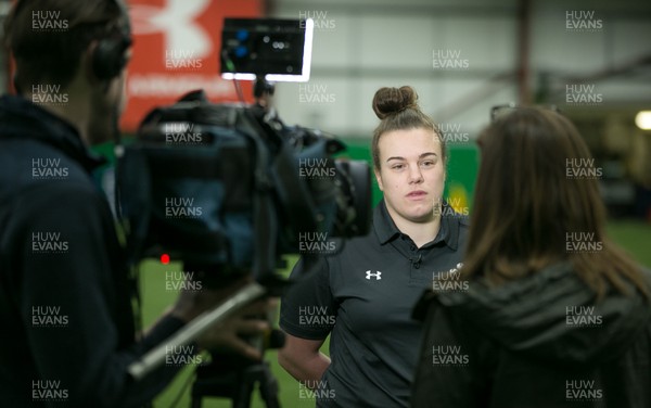 310118 - Wales Women Media Interview Session - Wales Women's captain Carys Phillips talks to the media during media session