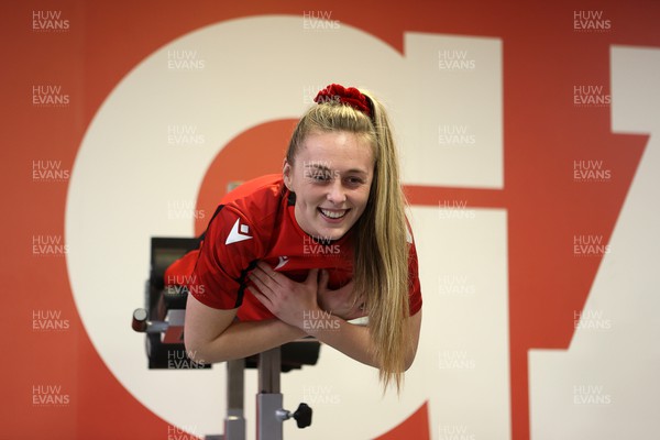 220222 - Behind the scenes with the Wales Women National Rugby team at the National Centre of Excellence at the Vale Resort Hotel - Hannah Jones