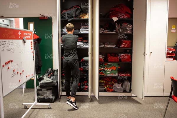 220222 - Behind the scenes with the Wales Women National Rugby team at the National Centre of Excellence at the Vale Resort Hotel - Team Manager Hannah John organises the kit lockers