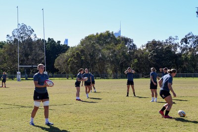 250725 - Wales Women Rugby Team Run at Surfers Paradise Rugby Club - A general view of Wales’ Captains Run ahead of the first test match against Australia