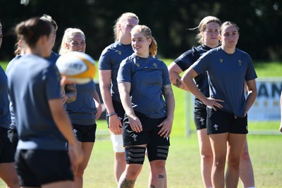 250725 - Wales Women Rugby Team Run at Surfers Paradise Rugby Club - Bethan Lewis during Wales’ Captains Run ahead of the first test match against Australia