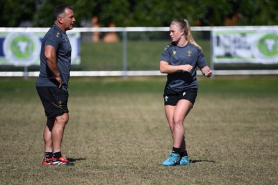 250725 - Wales Women Rugby Team Run at Surfers Paradise Rugby Club - Shaun Connor, Wales Women attack coach with Seren Lockwood during Wales’ Captains Run ahead of the first test match against Australia