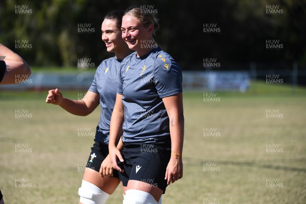 250725 - Wales Women Rugby Team Run at Surfers Paradise Rugby Club - Tilly Vucaj and Bryonie King during Wales’ Captains Run ahead of the first test match against Australia