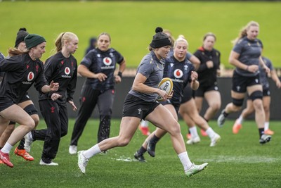 310725 - Wales Women Rugby Captain’s Run - Carys Cox during Wales’ Captain’s Run ahead of the second test against Australia