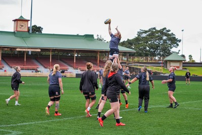 310725 - Wales Women Rugby Captain’s Run - Gwen Crabb takes the line out during Wales’ Captain’s Run ahead of the second test against Australia