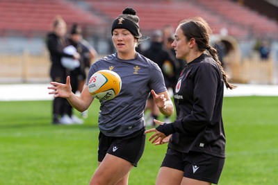 310725 - Wales Women Rugby Captain’s Run - Carys Cox and Nel Metcalfe during Wales’ Captain’s Run ahead of the second test against Australia