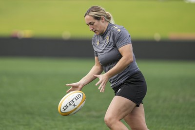 310725 - Wales Women Rugby Captain’s Run - Carys Cox during Wales’ Captain’s Run ahead of the second test against Australia