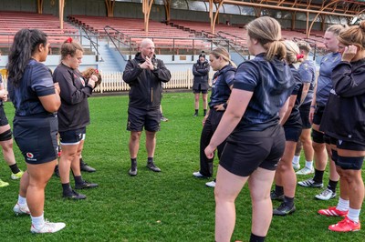 310725 - Wales Women Rugby Captain’s Run - Mike Hill, Wales Women forwards coach during Wales’ Captain’s Run ahead of the second test against Australia