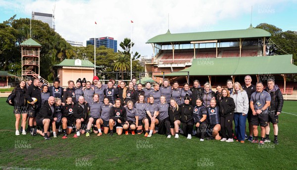 310725 - Wales Women Rugby Captain’s Run - The Wales squad and management during Wales’ Captain’s Run ahead of the second test against Australia