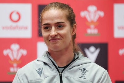 Wales Women Rugby Media Conf 110423