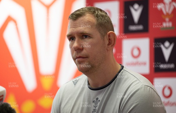 130423 - Wales Women Rugby Press Conference - Wales head coach Ioan Cunningham during press conference ahead of the TicTok Women’s 6 Nations match against England