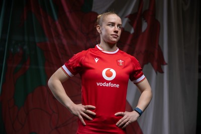 170325 - Wales Women Rugby Squad Portraits - Catherine Richards