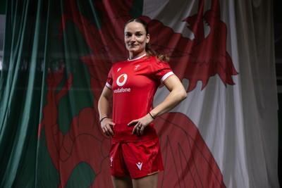 170325 - Wales Women Rugby Squad Portraits - Jasmine Joyce