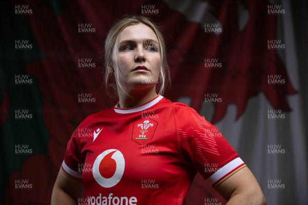 170325 - Wales Women Rugby Squad Portraits - Alex Callender