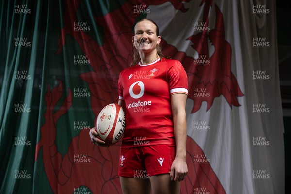 170325 - Wales Women Rugby Squad Portraits - Carys Cox