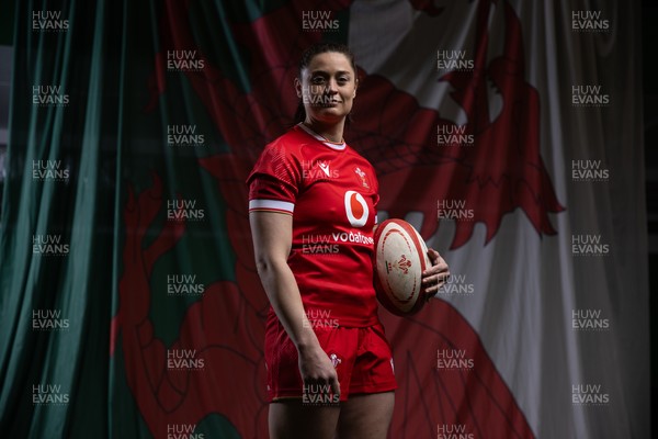 170325 - Wales Women Rugby Squad Portraits - Robyn Wilkins