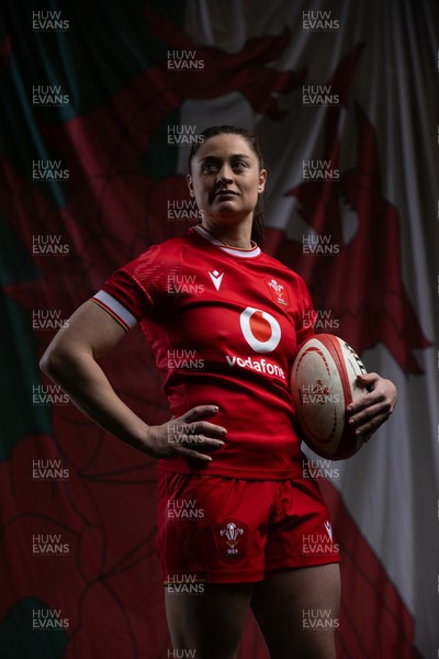 170325 - Wales Women Rugby Squad Portraits - Robyn Wilkins