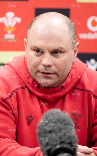 140526 - Wales Women Rugby Press Conference - Wales head coach Sean Lynn during a press conference ahead of their final Women’s 6 Nations match against Italy