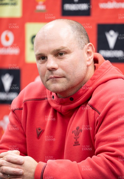 140526 - Wales Women Rugby Press Conference - Wales head coach Sean Lynn during a press conference ahead of their final Women’s 6 Nations match against Italy