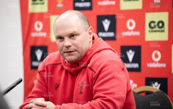 140526 - Wales Women Rugby Press Conference - Wales head coach Sean Lynn during a press conference ahead of their final Women’s 6 Nations match against Italy