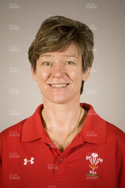 07.01.12 - Wales Women Rugby Squad 2012 - Liza Burgess (Assistant Coach). 