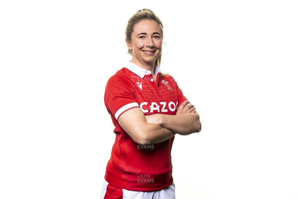 210322 - Wales Women Rugby Squad - Elinor Snowsill