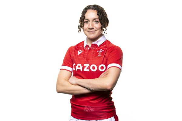 210322 - Wales Women Rugby Squad - Emma Hennessy