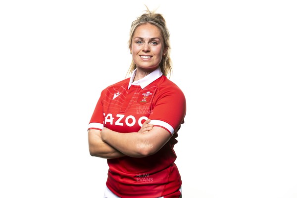 210322 - Wales Women Rugby Squad - Emma Swords