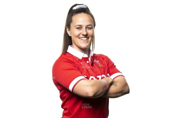 210322 - Wales Women Rugby Squad - Ffion Lewis