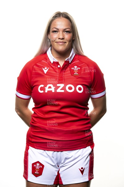 210322 - Wales Women Rugby Squad - Kelsey Jones