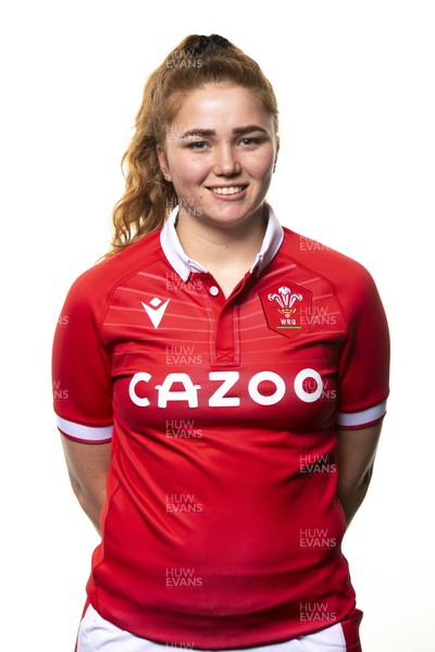 210322 - Wales Women Rugby Squad - Niamh Terry