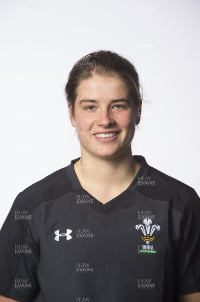 061117 - Wales Women Rugby Squad - Beth Lewis