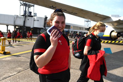 Wales Women Rugby Squad Travel to Dublin 250322