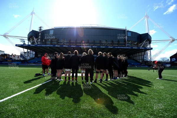 010422 - Wales Women Captains Run - A huddle during training