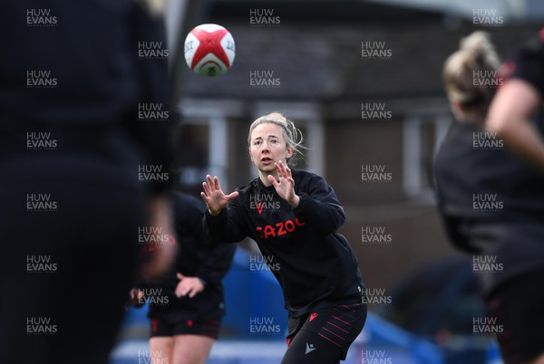 010422 - Wales Women Captains Run - Elinor Snowsill during training
