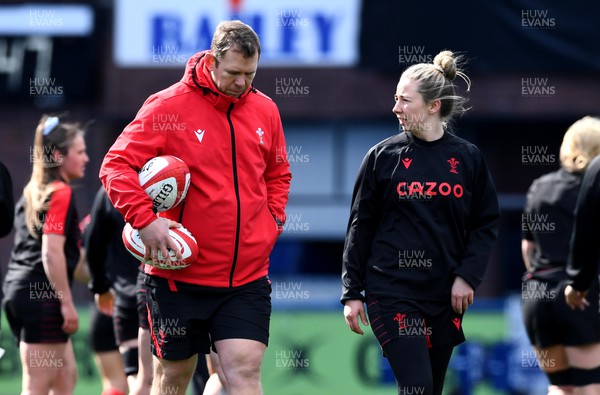 010422 - Wales Women Captains Run - Ioan Cunningham and Elinor Snowsill during training
