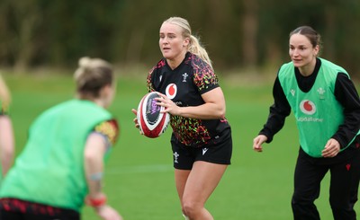 010426 - Wales Women Rugby Training Session - Seren Singleton during training ahead of the start of the Women’s 6 Nations